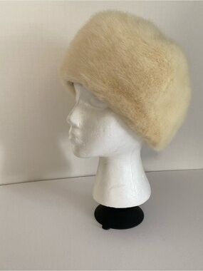 Vintage 1960s Mr. Joseph’s White fur hat
